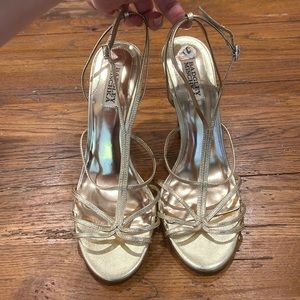 Badgley Mishcka Gold Leather T-Strap High Heeled Sandals sz 10